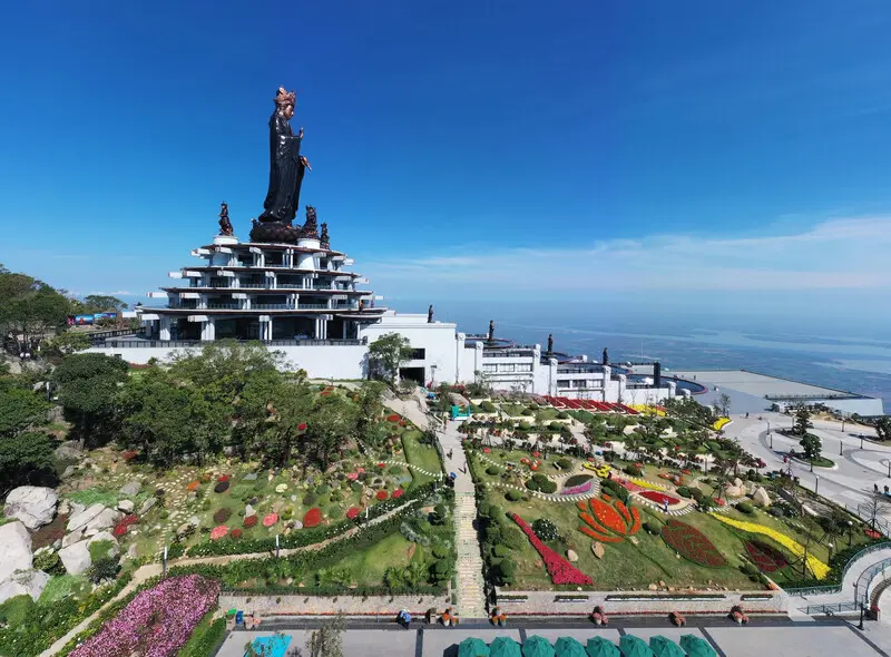 Giải m&atilde; đi T&acirc;y Ninh c&oacute; g&igrave; chơi, kh&aacute;m ph&aacute; thi&ecirc;n nhi&ecirc;n n&uacute;i rừng Nam Bộ 2