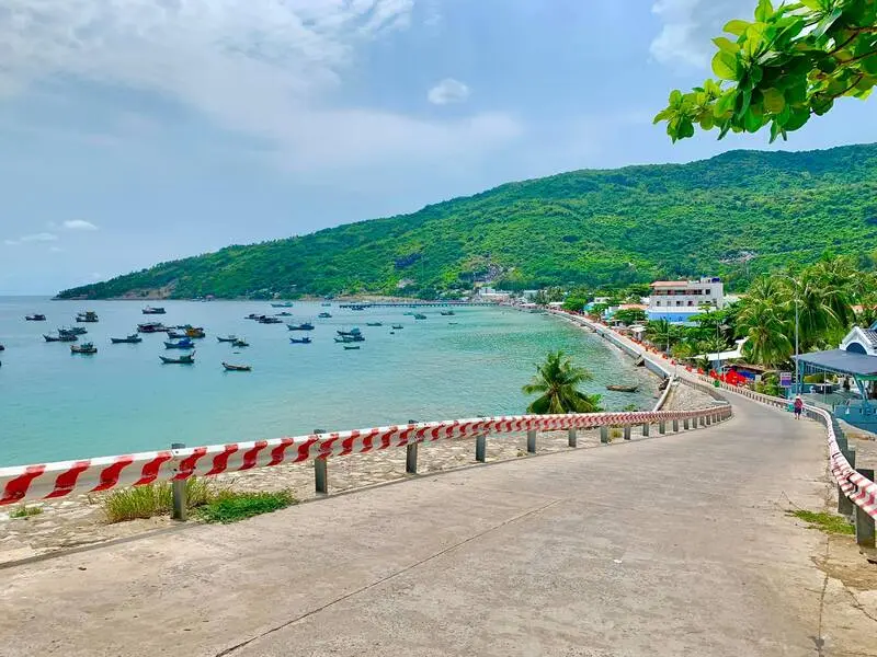 Giải m&atilde; đi T&acirc;y Ninh c&oacute; g&igrave; chơi, kh&aacute;m ph&aacute; thi&ecirc;n nhi&ecirc;n n&uacute;i rừng Nam Bộ 5