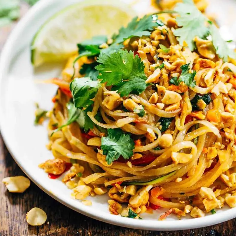 Pad Thai, món ăn đậm đà tinh túy ẩm thực xứ Chùa Vàng 4