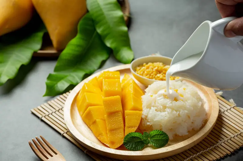 X&ocirc;i xo&agrave;i Th&aacute;i Lan, m&oacute;n ăn ph&aacute; c&aacute;ch đầy ấn tượng 4