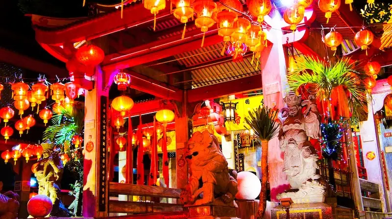 Du lịch Phuket Tết: Kh&aacute;m ph&aacute; thi&ecirc;n đường nhiệt đới đầu năm 2