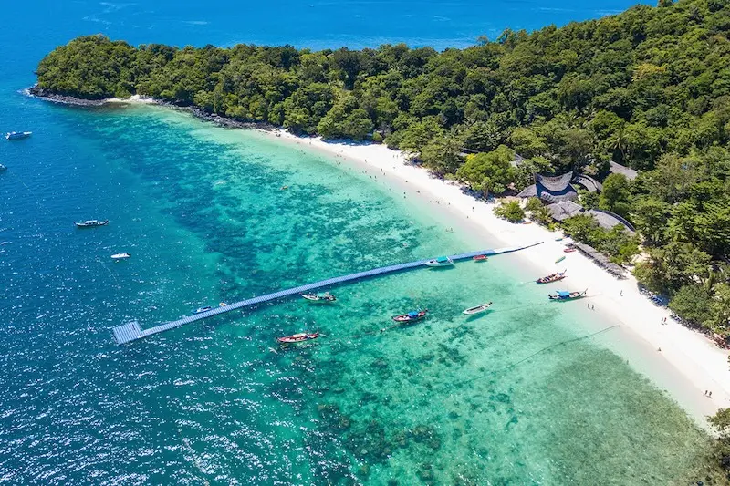 Du lịch Phuket Tết: Kh&aacute;m ph&aacute; thi&ecirc;n đường nhiệt đới đầu năm 7