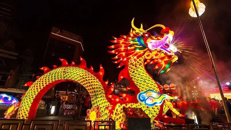 Du lịch Phuket Tết: Kh&aacute;m ph&aacute; thi&ecirc;n đường nhiệt đới đầu năm 9