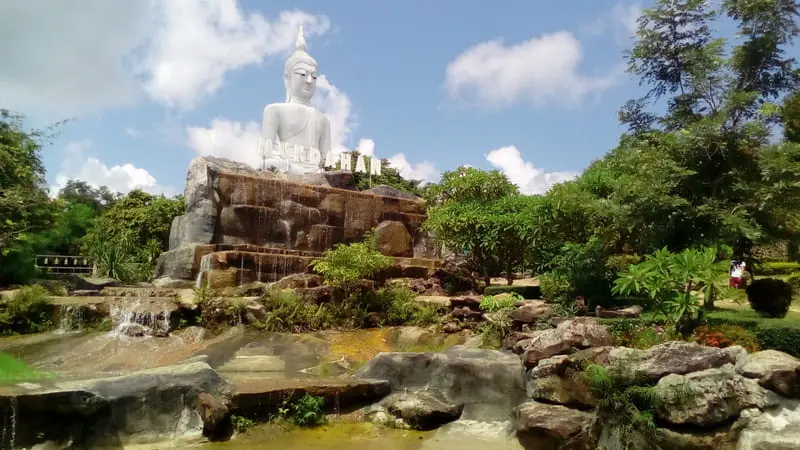 Mukdahan, h&ograve;n ngọc viễn Đ&ocirc;ng thanh b&igrave;nh tại Th&aacute;i Lan 2