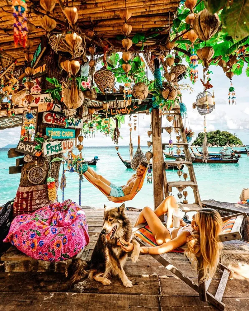 Thi&ecirc;n đường biển Koh Lipe với mặt nước xanh như ngọc tại Th&aacute;i Lan 10