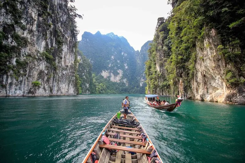 Vườn quốc gia Khao Sok ti&ecirc;n cảnh giữa những ngọn n&uacute;i đ&aacute; v&ocirc;i Th&aacute;i Lan 4