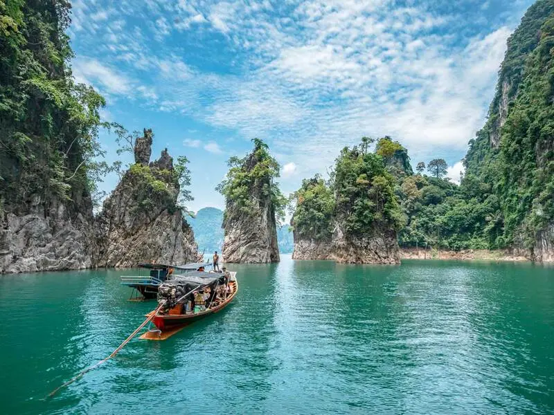 Vườn quốc gia Khao Sok ti&ecirc;n cảnh giữa những ngọn n&uacute;i đ&aacute; v&ocirc;i Th&aacute;i Lan 11