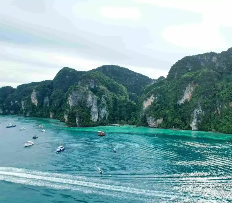 Du lịch Phuket Tết: Khám phá thiên đường nhiệt đới đầu năm