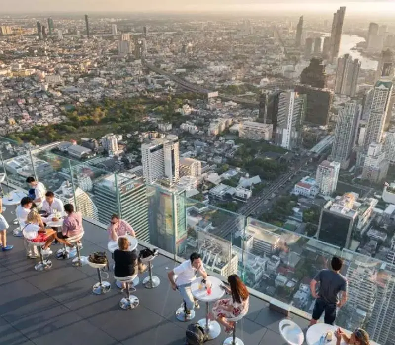 Kinh nghiệm tham quan Mahanakhon Skywalk: Giá vé và cách di chuyển