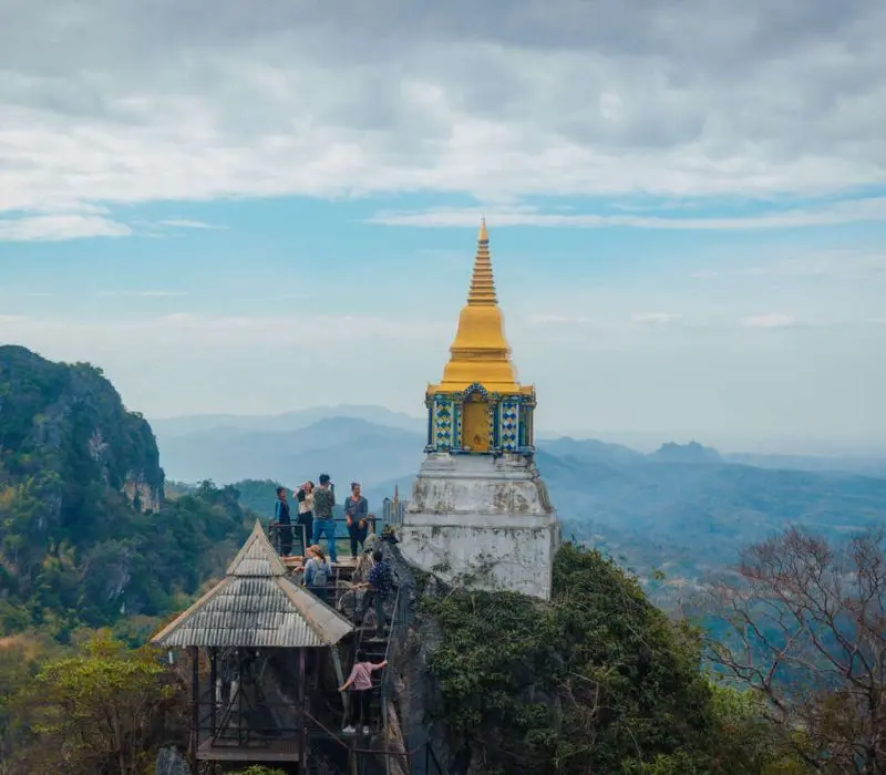 Lampang Thái Lan thị trấn bình yên bên tiếng vó ngựa lọc cọc