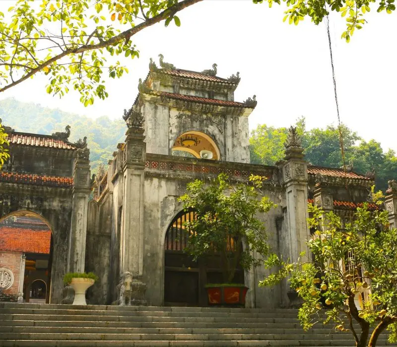 Bí ẩn ngôi đền Bà Triệu hơn ngàn năm tuổi tại Thanh Hóa