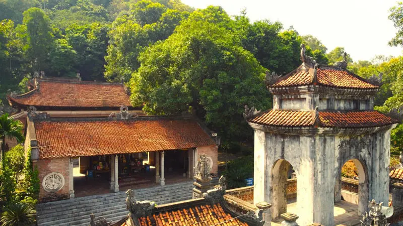 B&iacute; ẩn ng&ocirc;i đền B&agrave; Triệu hơn ng&agrave;n năm tuổi tại Thanh H&oacute;a 7