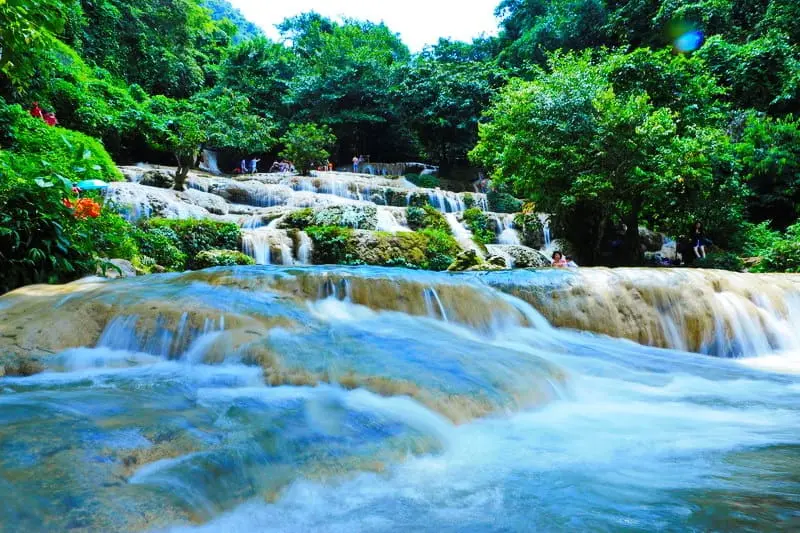 Chinh phục Th&aacute;c M&acirc;y Thanh H&oacute;a, n&agrave;ng thơ giữa rừng gi&agrave; 2