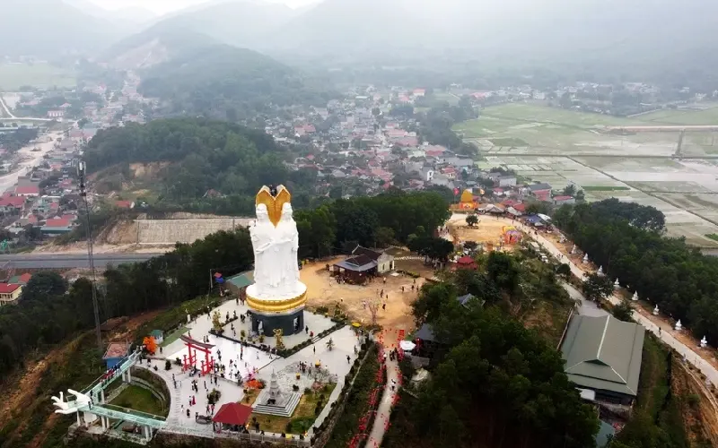Chùa Cao Thanh Hóa: Ngôi chùa có tượng Bồ Tát 4 mặt độc đáo 3