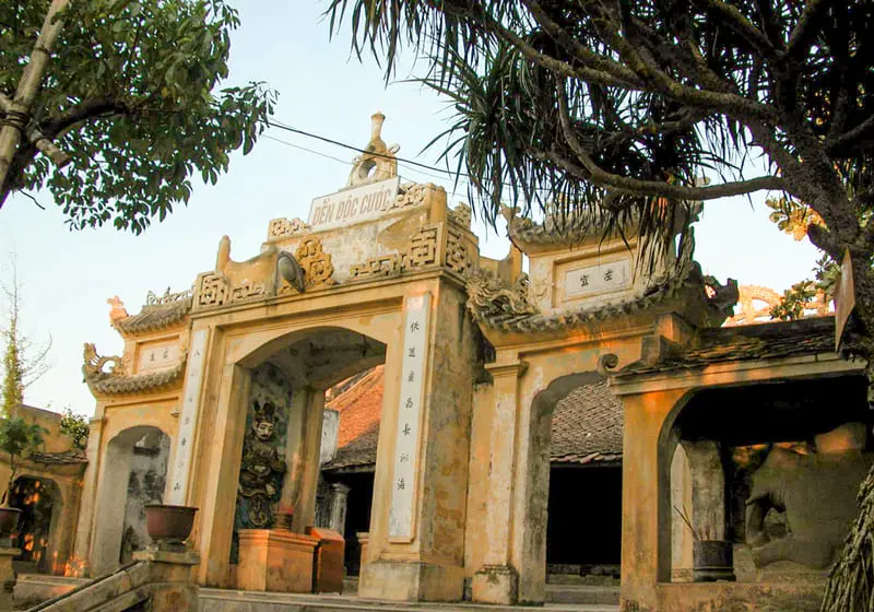Đền Độc Cước thờ vị thần một chân linh thiêng tại xứ Thanh 9