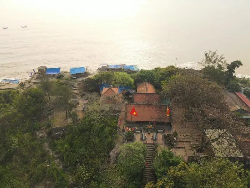 Đền Độc Cước thờ vị thần một chân linh thiêng tại xứ Thanh 2