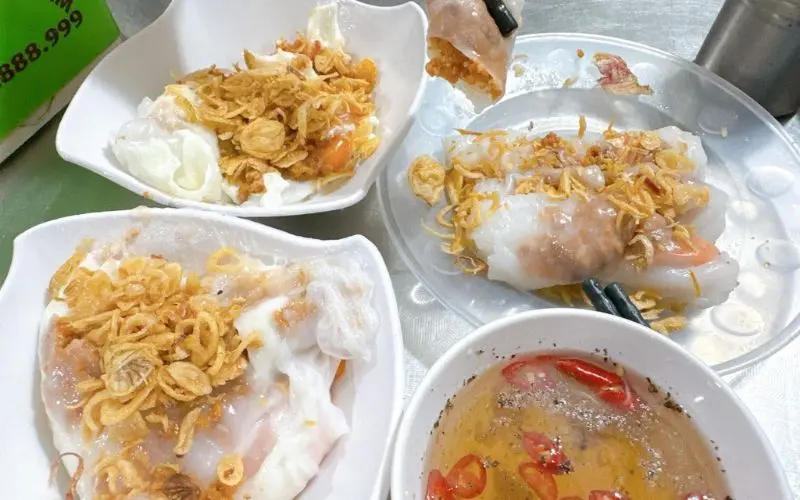 B&aacute;nh cuốn Thanh H&oacute;a, m&oacute;n ăn b&igrave;nh dị g&oacute;i trọn hương vị xứ Thanh 5