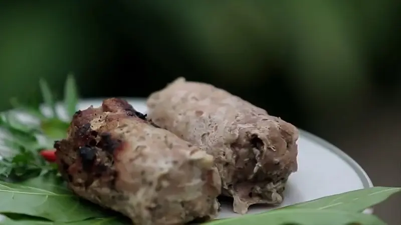 Hương vị nem chua Thanh H&oacute;a g&acirc;y thương nhớ cho bao thực kh&aacute;ch 10