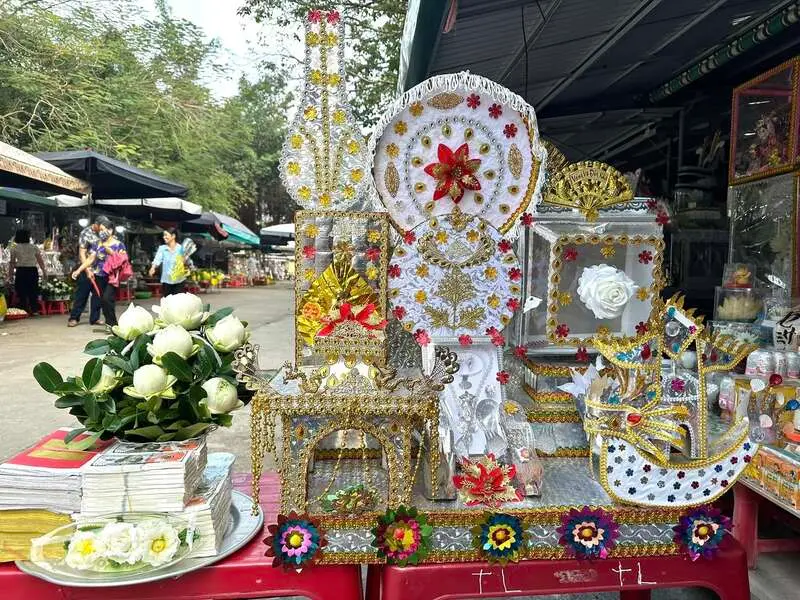 Đền C&ocirc; Bơ Thanh H&oacute;a linh thi&ecirc;ng nức tiếng gần xa 7