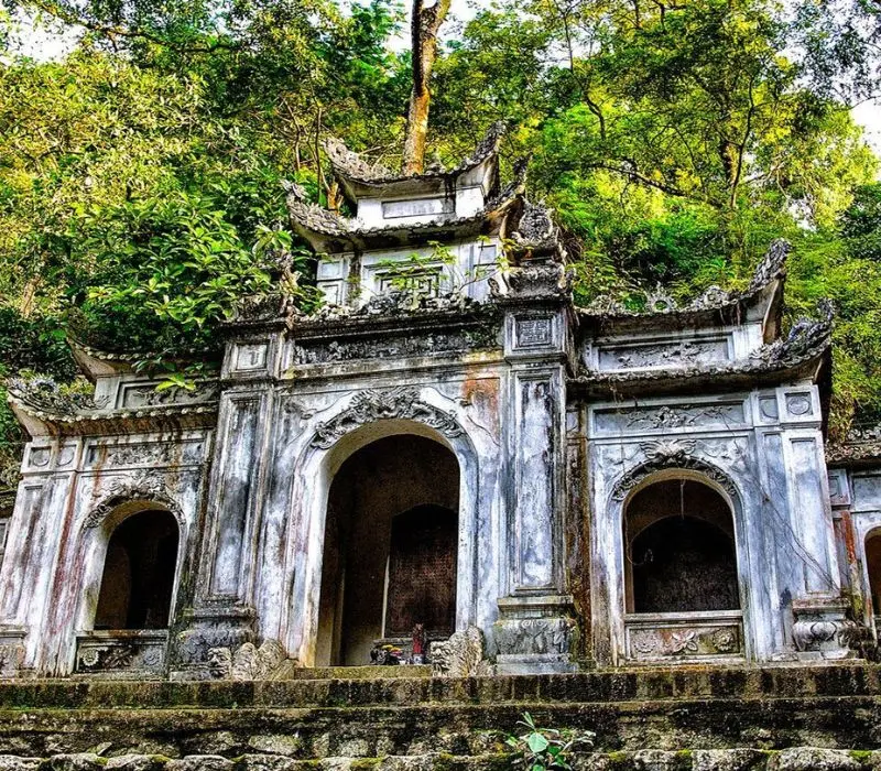 Du lịch h&egrave; Sầm Sơn, b&iacute; k&iacute;p vui chơi bung lụa qu&ecirc;n lối về 5