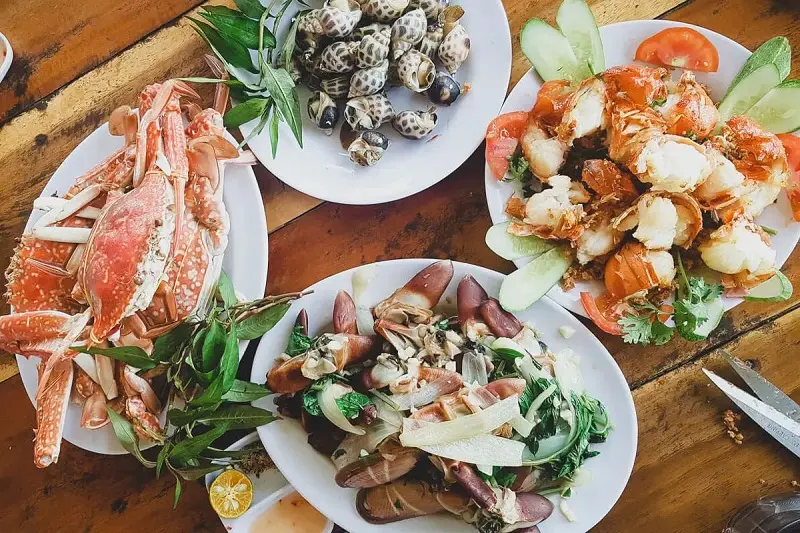 Du lịch Sầm Sơn, chốn nghỉ dưỡng tắm biển h&agrave;ng đầu Thanh H&oacute;a 13