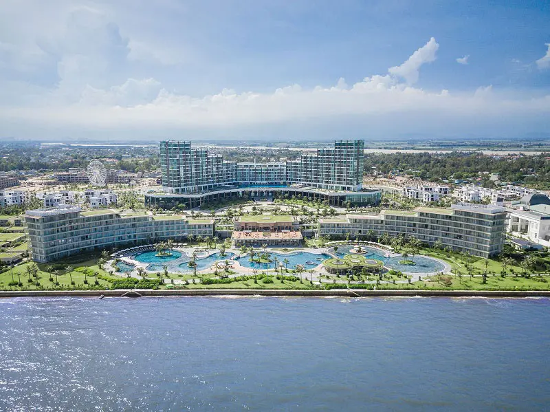 Sầm Sơn c&oacute; g&igrave; chơi, kh&aacute;m ph&aacute; thật nhiều trải nghiệm đ&aacute;ng nhớ 7
