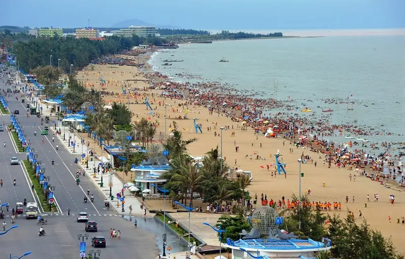 Du lịch Sầm Sơn 3 ng&agrave;y 2 đ&ecirc;m trải nghiệm sinh lực miền duy&ecirc;n hải Bắc Bộ 3