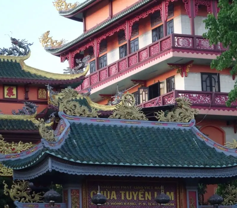 Chùa Tuyền Lâm Quận 6: Nơi gìn giữ giá trị Phật Giáo Nam Bộ