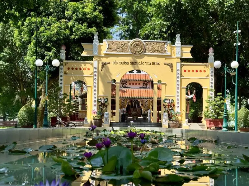 3 Đền thờ Vua Hùng ở Sài Gòn: Địa chỉ, ý nghĩa và gợi ý tham quan 5