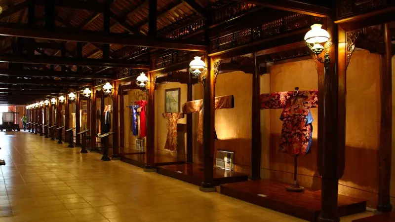 Bảo t&agrave;ng &Aacute;o D&agrave;i, kh&ocirc;ng gian t&ocirc;n vinh n&eacute;t đẹp trang phục Việt 5