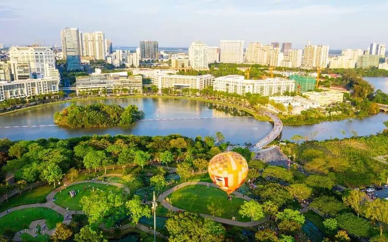 Cầu &Aacute;nh Sao: Điểm check-in huyền ảo giữa đ&ocirc; thị quận 7 xa hoa 5