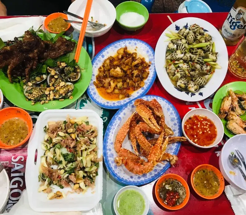 Cầu Calmette: Điểm đến lạ m&agrave; quen cho chuyến kh&aacute;m ph&aacute; S&agrave;i G&ograve;n 6
