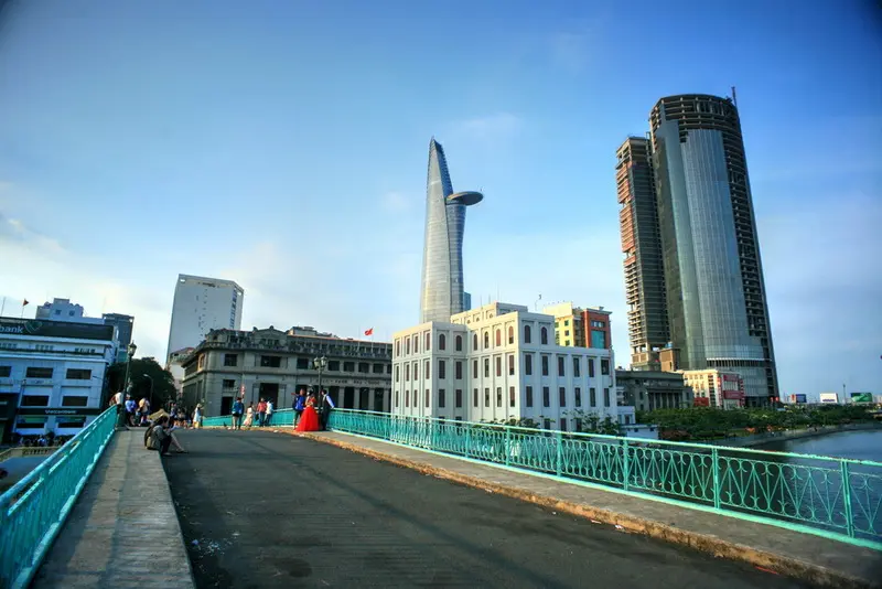 Cầu Mống, điểm check in cực chill ngay trung t&acirc;m s&agrave;i G&ograve;n 3
