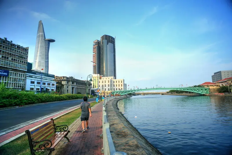 Cầu Mống, điểm check in cực chill ngay trung t&acirc;m s&agrave;i G&ograve;n 4