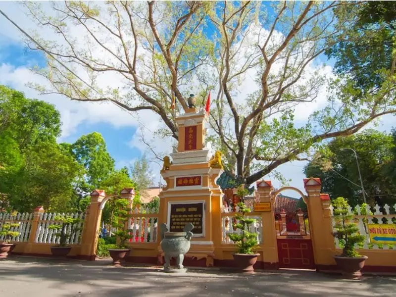Ch&ugrave;a Gi&aacute;c L&acirc;m hơn 300 tuổi: Thế giới tĩnh lặng giữa l&ograve;ng S&agrave;i G&ograve;n 2