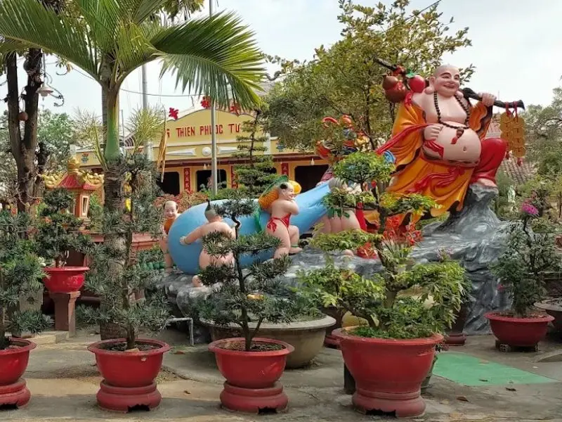 Ch&ugrave;a Thi&ecirc;n Phước Thủ Đức: Ng&ocirc;i ch&ugrave;a cổ hơn 200 năm tuổi 5