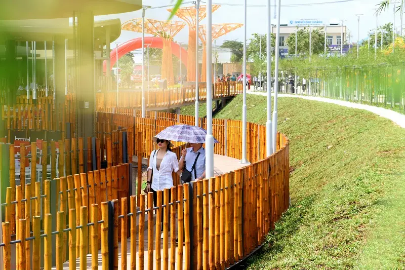 C&ocirc;ng vi&ecirc;n du lịch sinh th&aacute;i H&oacute;c M&ocirc;n, điểm hẹn xanh mới của S&agrave;i G&ograve;n 7
