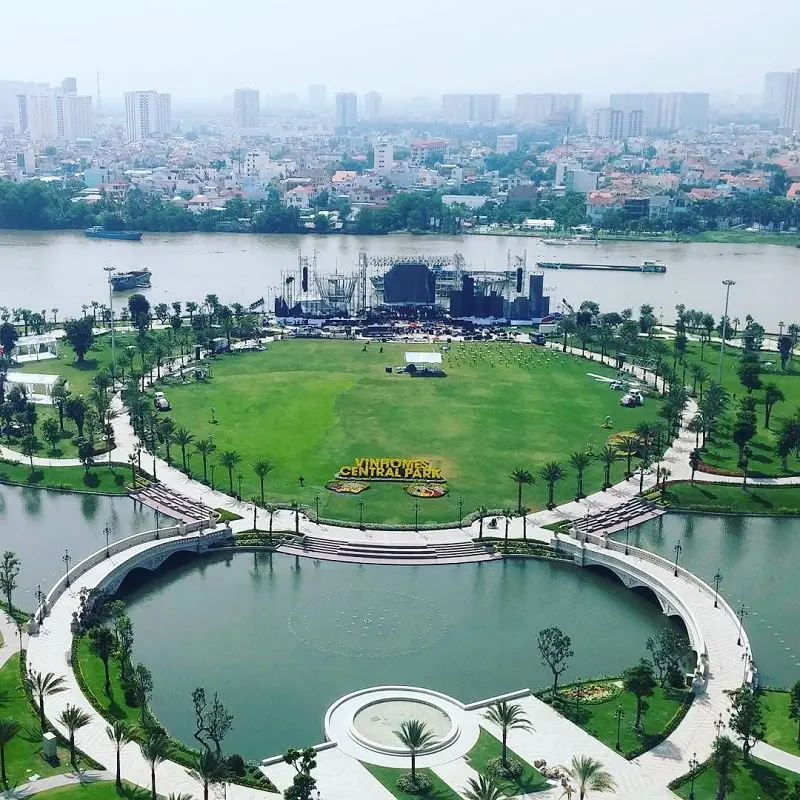 C&ocirc;ng vi&ecirc;n Vinhomes Central Park, l&aacute; phổi xanh giữa đại đ&ocirc; thị 2