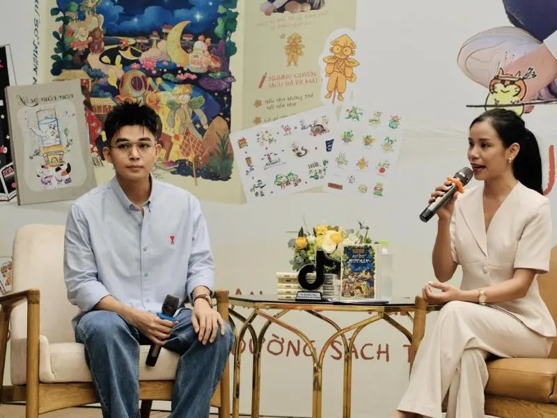 Dạo đường s&aacute;ch Nguyễn Văn B&igrave;nh trải nghiệm kh&ocirc;ng gian tri thức 6