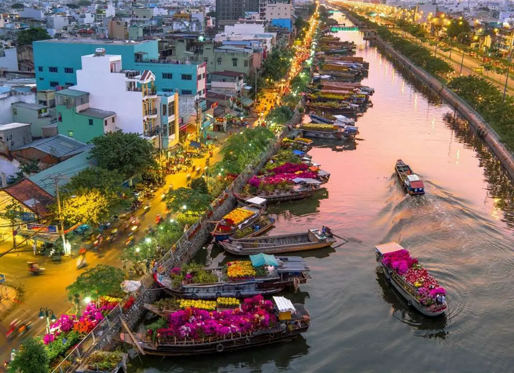 Đến Bến B&igrave;nh Đ&ocirc;ng tận hưởng n&eacute;t đẹp truyền thống S&agrave;i Th&agrave;nh 4