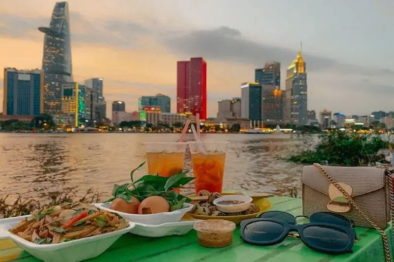 Hầm Thủ Thi&ecirc;m: C&ocirc;ng tr&igrave;nh hiện đại bậc nhất Đ&ocirc;ng Nam &Aacute; 10