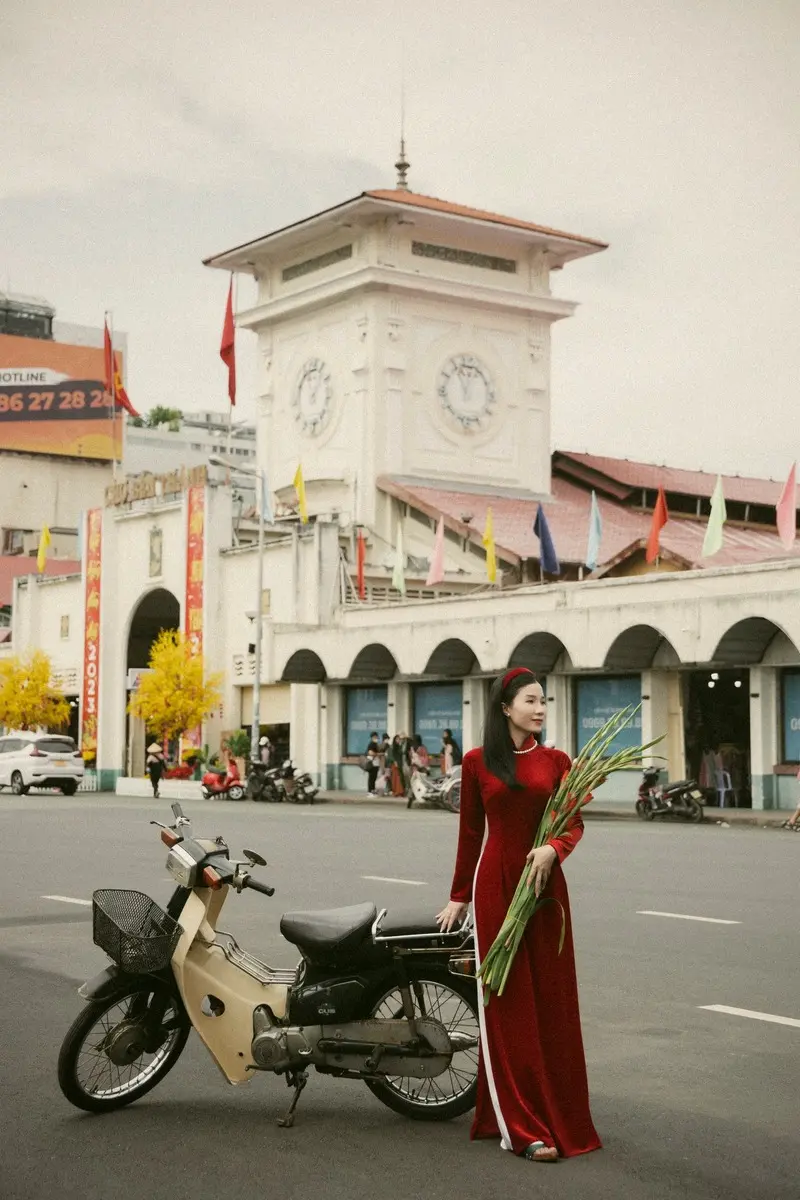 Kh&aacute;m ph&aacute; chợ Bến Th&agrave;nh, biểu tượng l&acirc;u đời của S&agrave;i G&ograve;n 21