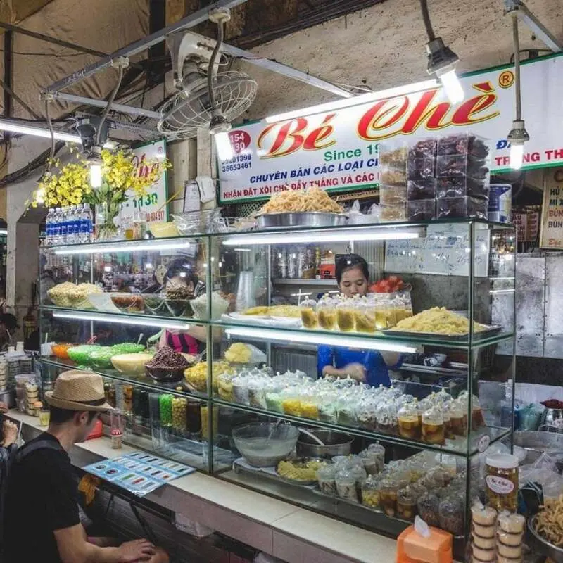 Kh&aacute;m ph&aacute; chợ Bến Th&agrave;nh, biểu tượng l&acirc;u đời của S&agrave;i G&ograve;n 27