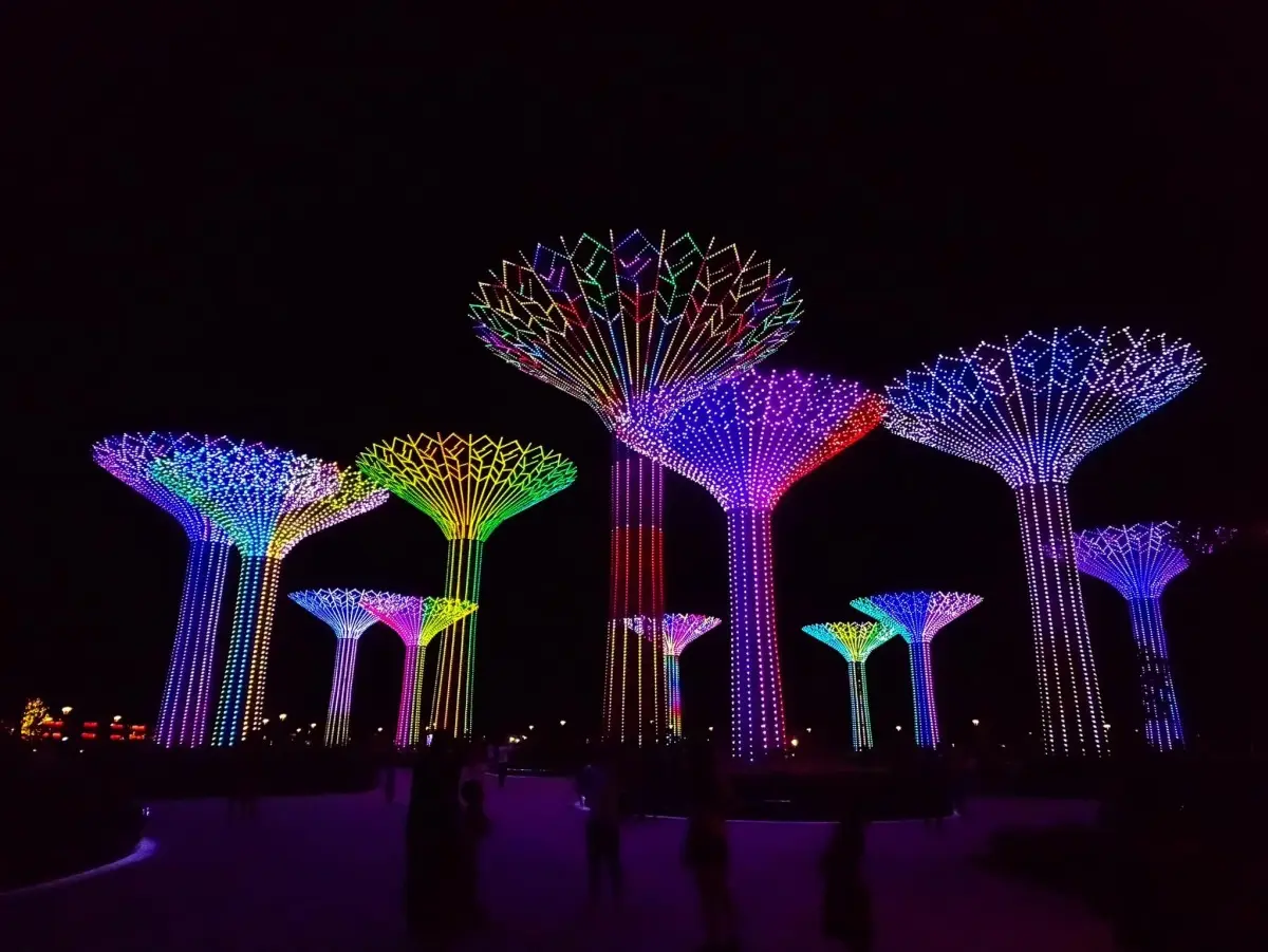 Kh&aacute;m ph&aacute; C&ocirc;ng vi&ecirc;n &aacute;nh s&aacute;ng Vinhomes Grand Park đẳng cấp quốc tế 4