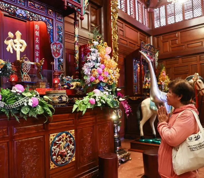 Kh&aacute;m ph&aacute; Đ&igrave;nh Thần An Kh&aacute;nh tại b&aacute;n đảo Thủ Thi&ecirc;m 6
