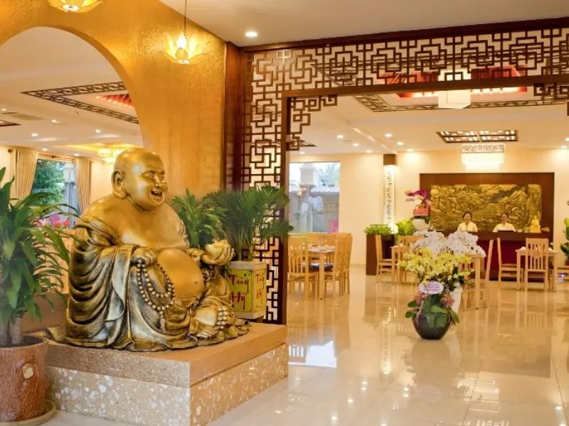 Ph&aacute;p viện Minh Đăng Quang - Ng&ocirc;i ch&ugrave;a thi&ecirc;ng giữa l&ograve;ng S&agrave;i G&ograve;n 7