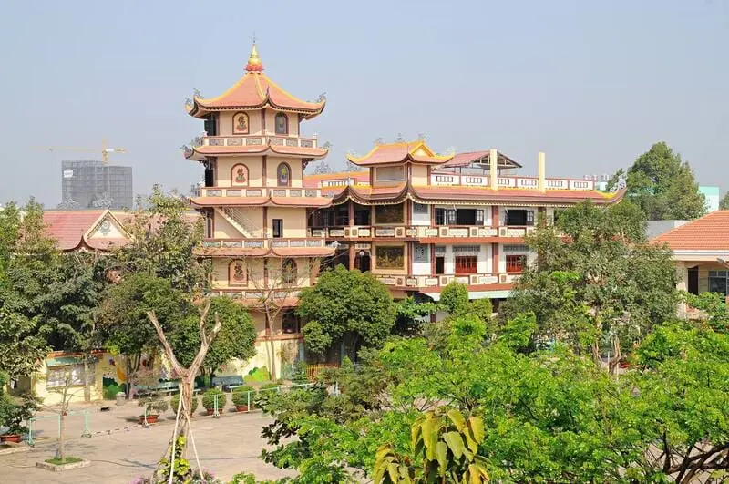 T&igrave;m về 10 ng&ocirc;i ch&ugrave;a quận 9 an y&ecirc;n v&agrave; linh thi&ecirc;ng nhất 11