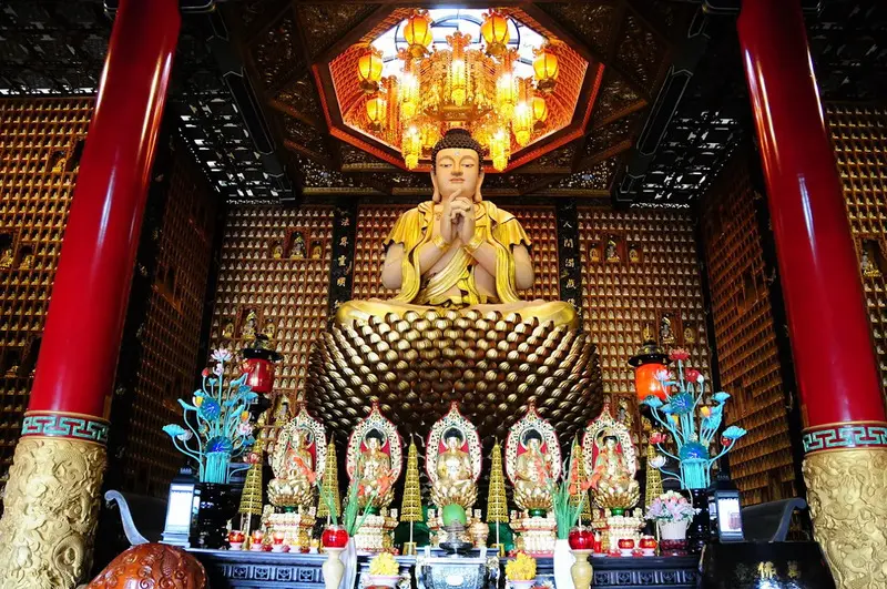 Top 11 ch&ugrave;a Phật Gi&aacute;o thanh tịnh ti&ecirc;u biểu giữa l&ograve;ng S&agrave;i G&ograve;n 7