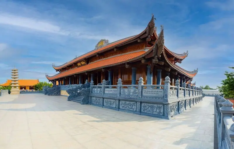 Top 12 ngôi chùa cầu tài lộc ở Sài Gòn nổi tiếng linh thiêng 3
