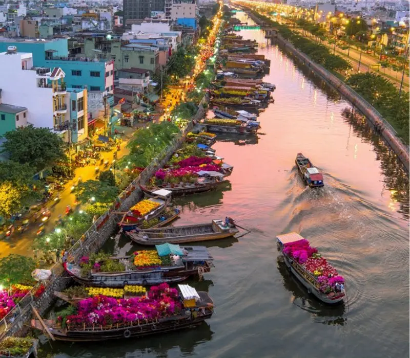 Đến Bến Bình Đông tận hưởng nét đẹp truyền thống Sài Thành
